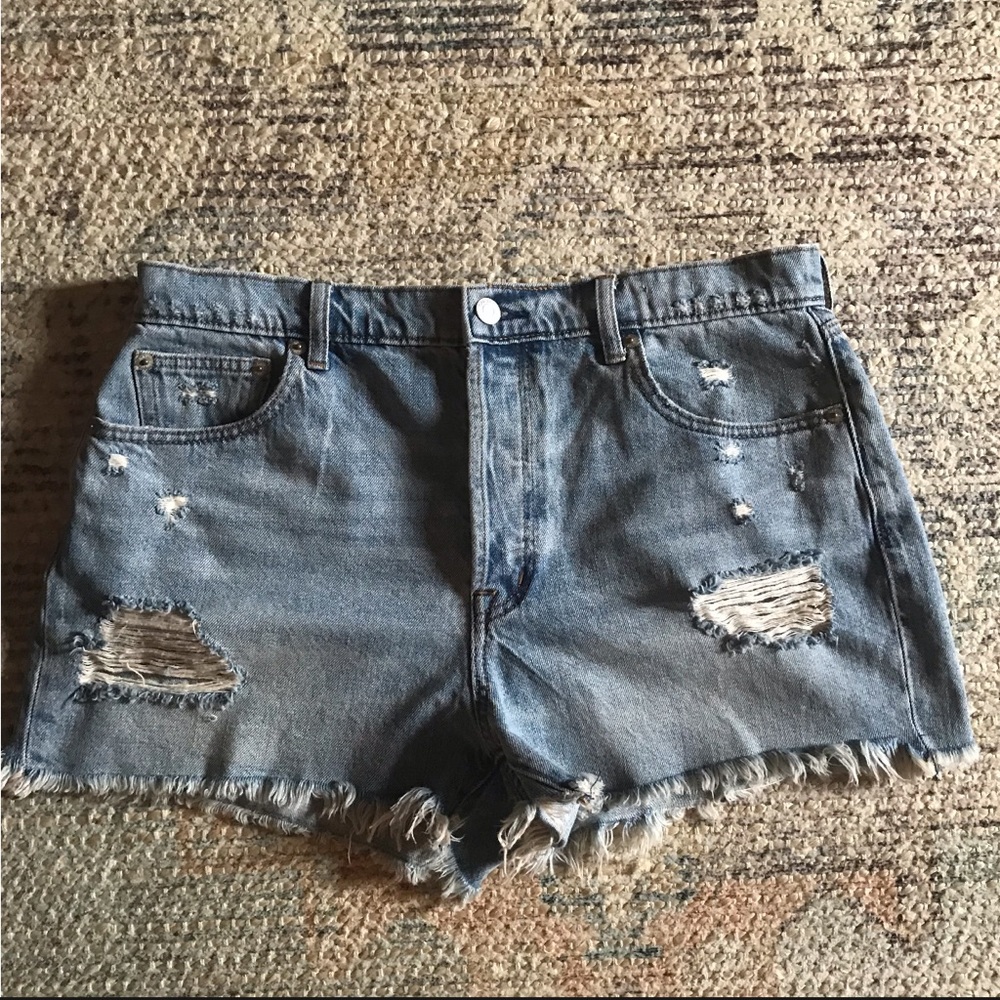 Gap High-Rise 3” Denim Short